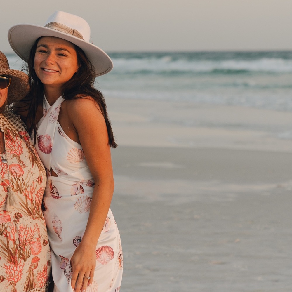 Meet your Posher, Sunny